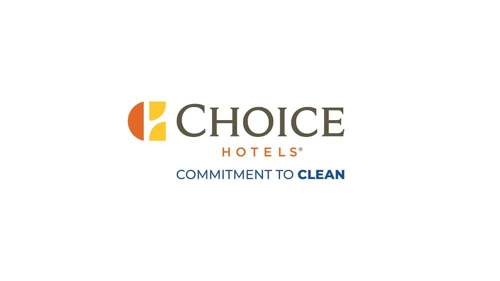 Comfort Suites Redding - Shasta Lake Экстерьер фото