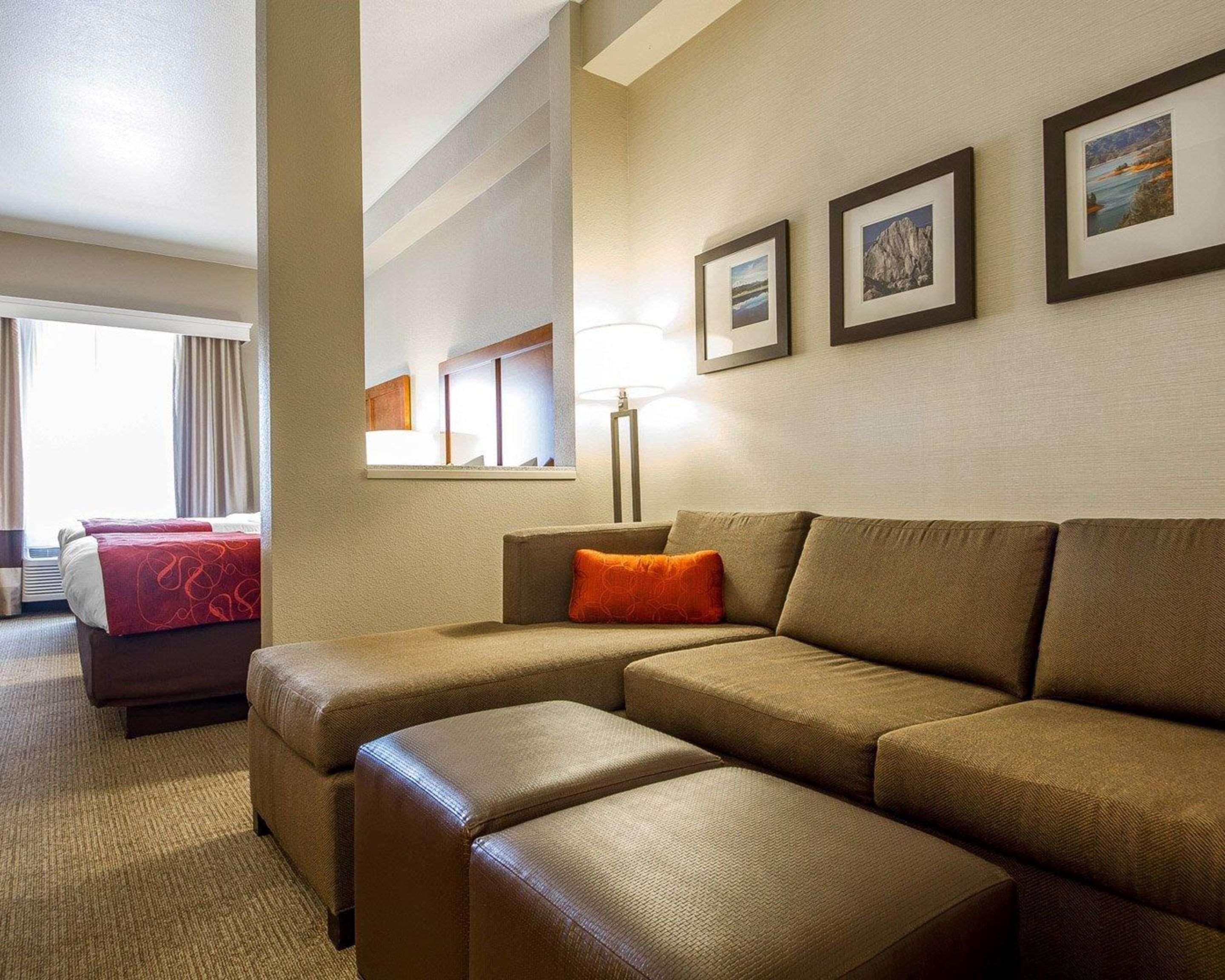 Comfort Suites Redding - Shasta Lake Экстерьер фото