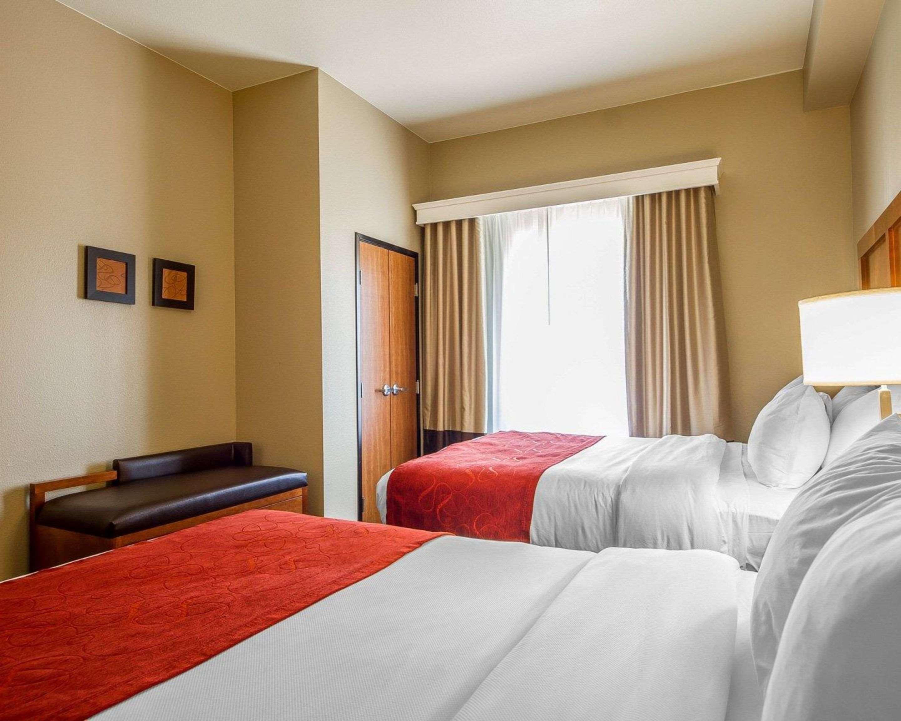 Comfort Suites Redding - Shasta Lake Экстерьер фото