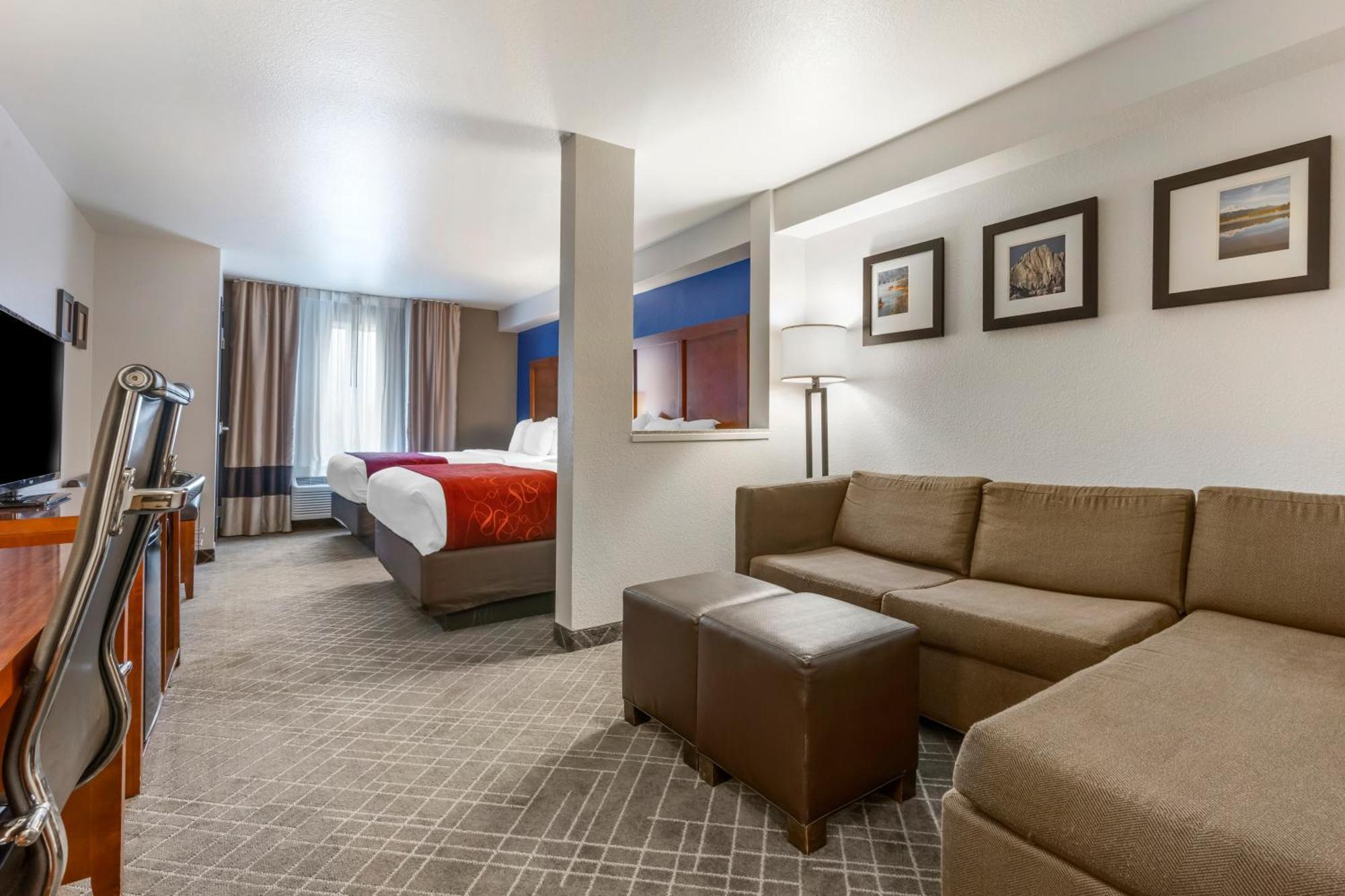 Comfort Suites Redding - Shasta Lake Экстерьер фото