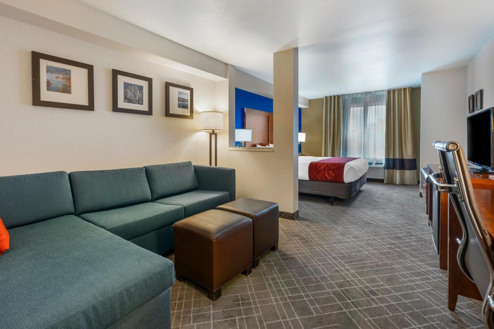 Comfort Suites Redding - Shasta Lake Экстерьер фото