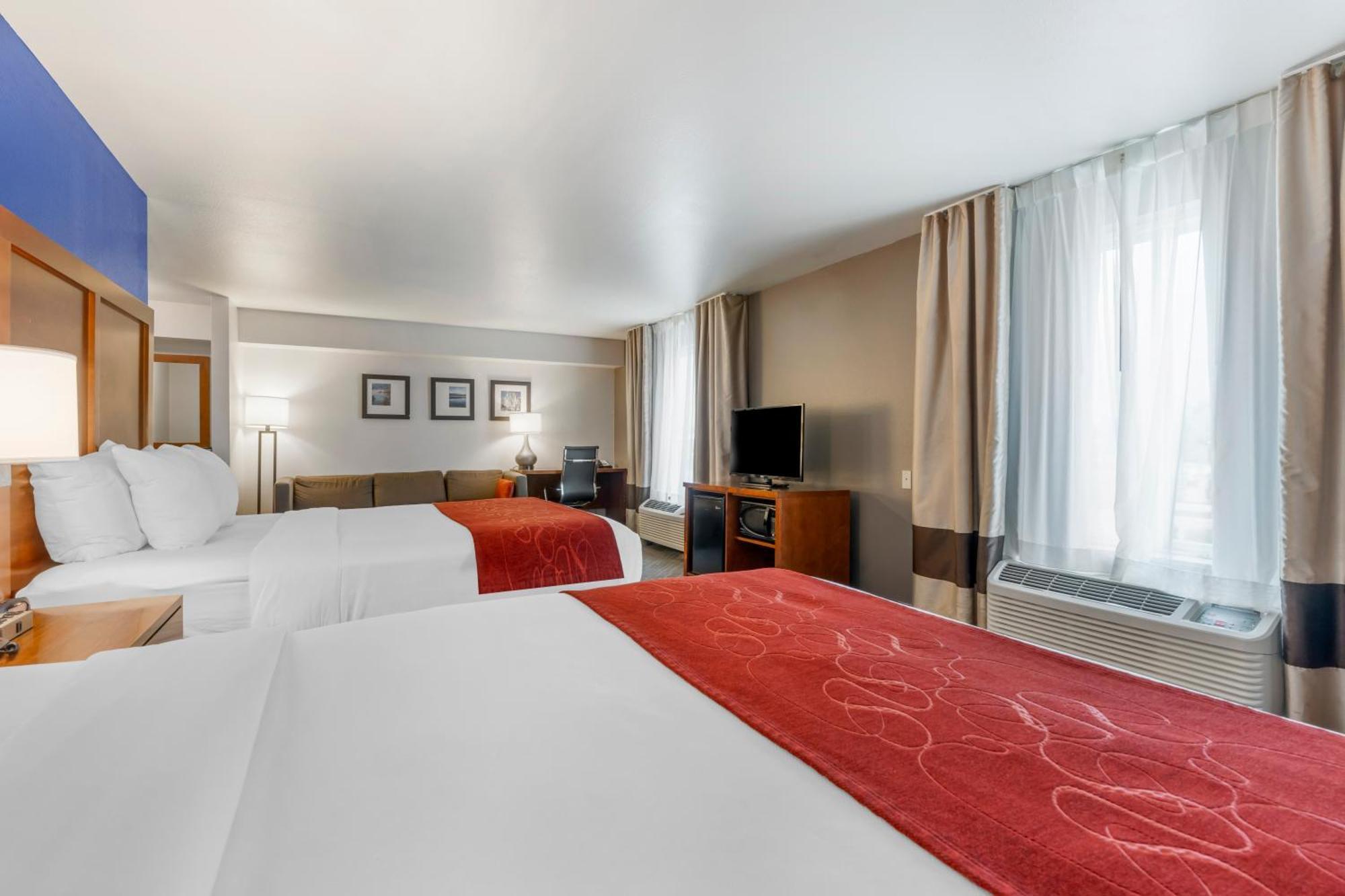 Comfort Suites Redding - Shasta Lake Экстерьер фото