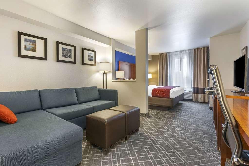Comfort Suites Redding - Shasta Lake Номер фото