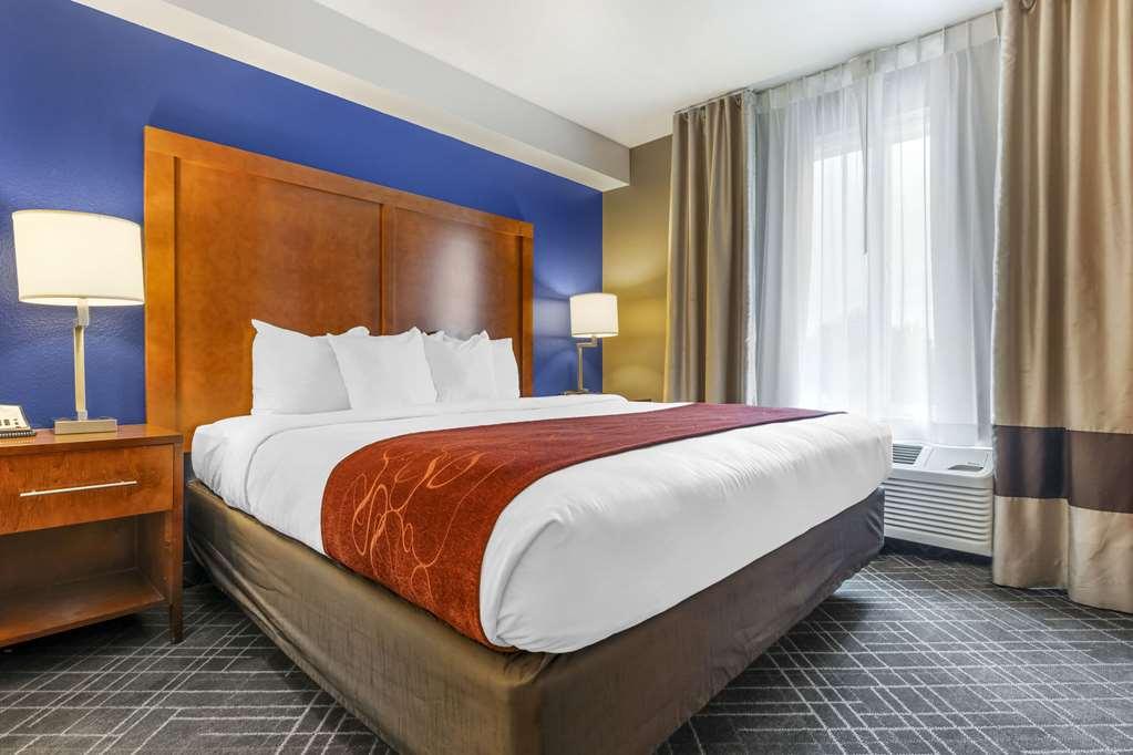 Comfort Suites Redding - Shasta Lake Номер фото