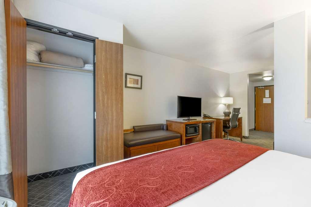 Comfort Suites Redding - Shasta Lake Номер фото